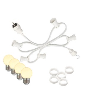 Weiße Satisfire Partylichterkette 20m mit 20 warmweißen LED Kugellampen für Biergarten & Außenbereich.