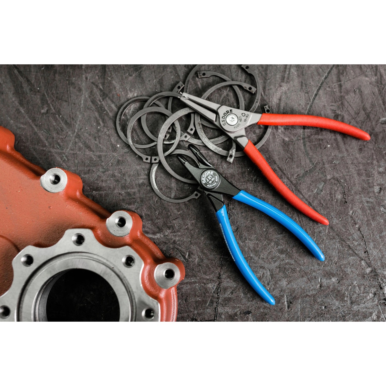 Gedore Montagezange für Innensicherungsringe gewinkelt Ø 19-60mm_14