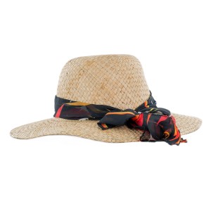 Blackfox Damenhut Lilas Beige aus Stroh mit buntem Schal als modisches Gartenaccessoire.