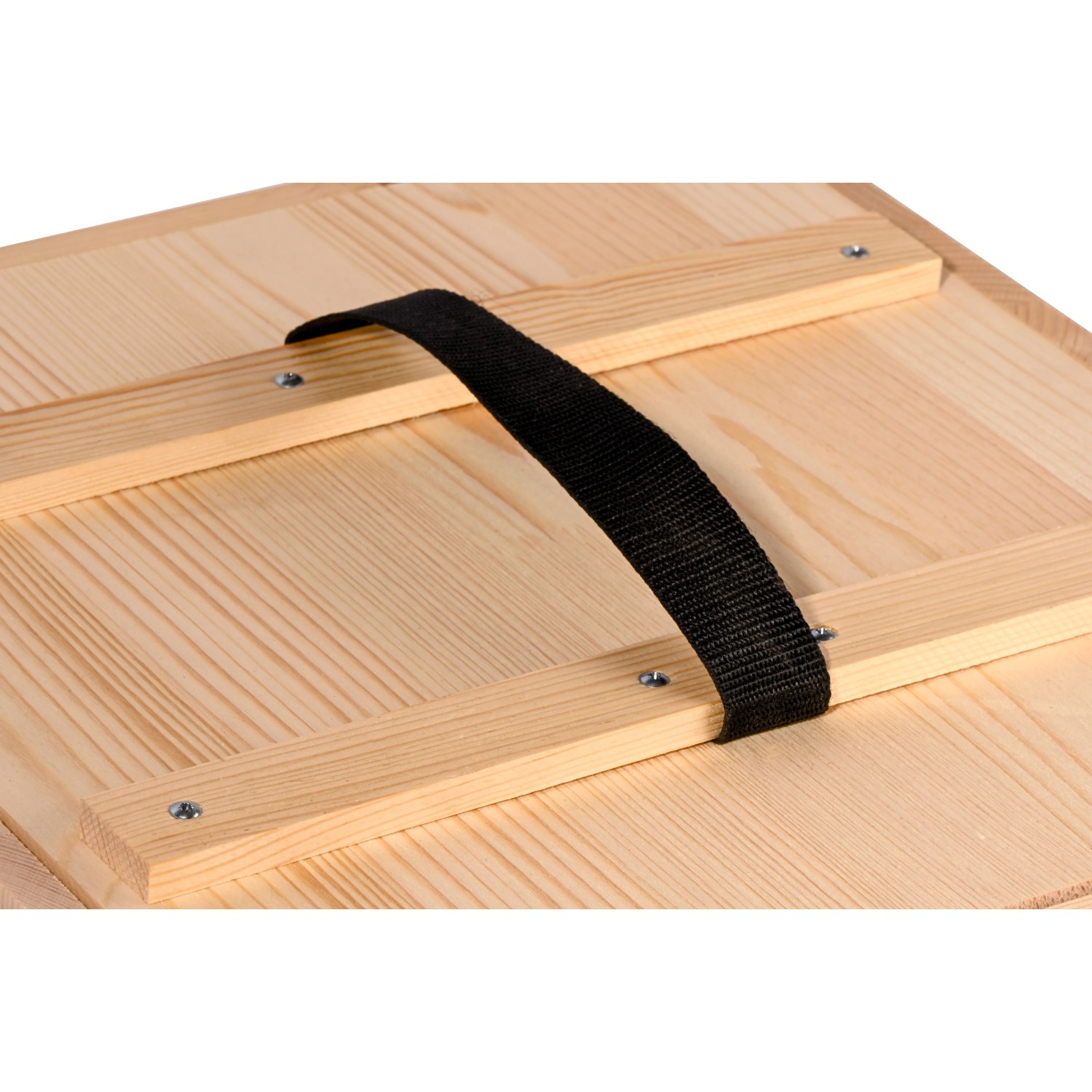 Detailansicht: Dobar Wabentransportkiste aus Holz mit Deckel und schwarzem Tragegriff.