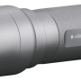 Solidline Pro 220 Taschenlampe aus Aluminium, batteriebetrieben für Innen- und Außenbereiche.