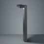 Anthrazitfarbene Trio LED Solar-Wegeleuchte Esquel mit Solarmodul und Bewegungssensor.