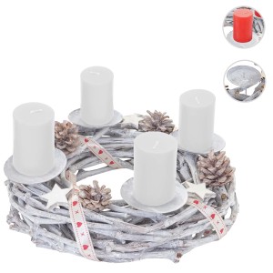 Weißer Adventskranz aus Holz (Ø 30cm) mit vier Kerzen und Deko.