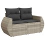 Hellgraue 6-tlg. Garten-Sofagarnitur aus Polyrattan mit grauen Kissen.