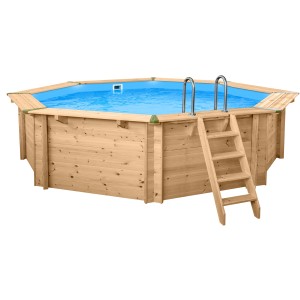 Holzpool Set Java, ø 5,30 m, mit Leiter. Acht-eckiger Pool aus Kiefernholz mit blauem Wasser.