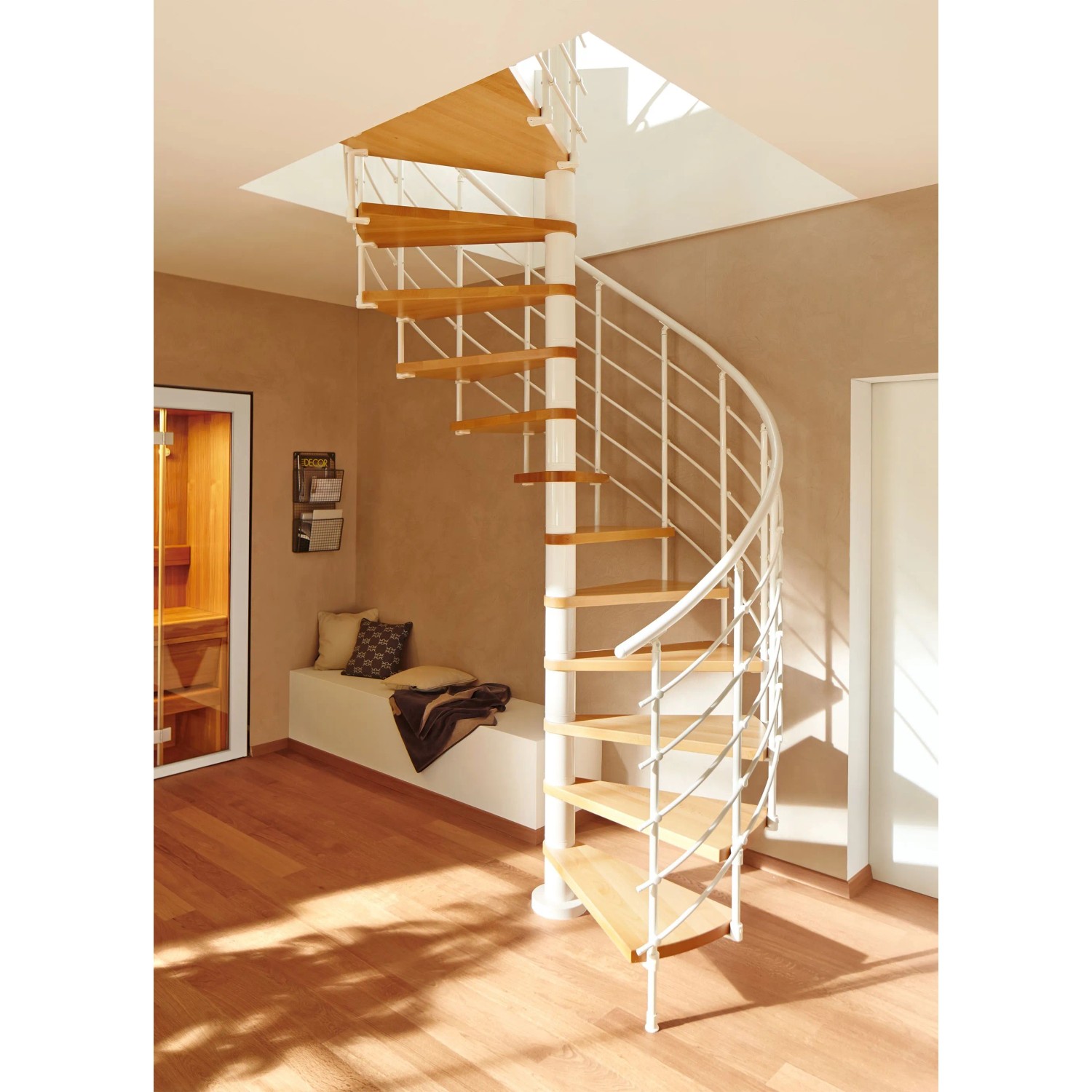 Dolle Spindeltreppe Oslo Ø 160 cm Metallelemente Weiß 12 Stufen Buche FSC® günstig online kaufen