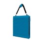 Zusammengeklappte blaue 24MOVE Strandmatte mit Tragegurt und Tasche.