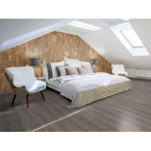 Granorte Rusticork Belly Korkwandfliesen im Schlafzimmer, mit natürlicher Korktextur.