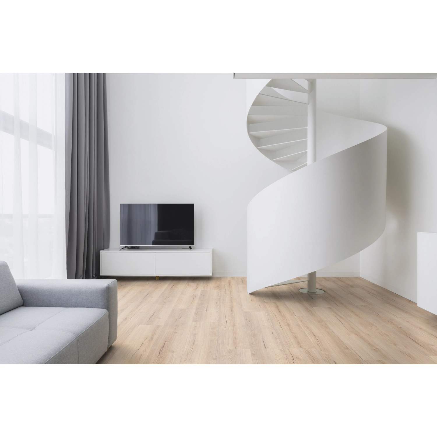 Heller Wohnraum mit Kaindl Laminat Poseidon Hawaii Oak. Wasserfestes Laminat in Holzoptik.