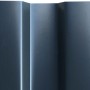 Detailaufnahme: Beschichtete, rote Aluminium-Dachplatte für Skan Holz Carport.