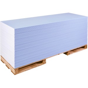 Stapel Rigips Die Blaue RF Gipskartonplatten 60x200 cm auf Palette.