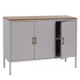 Graue MCW Kommode L84-3 mit drei Türen, Holzplatte und Metallbeinen. Schubladenkommode mit Stauraum.