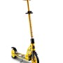 Gelber Six Degrees Aluminium Scooter Junior mit Klappmechanismus und Ständer.