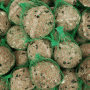 Orni Meisenknödel im Netz mit Sonnenblumenkerne für Wildvögel_9