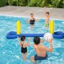 Bestway Volleyball-Set im Pool mit Familie. Aufblasbares Wasserspielzeug für Sommer-Spaß.
