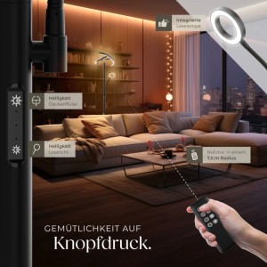 Schwarzer Tectake Deckenfluter Auralis LED mit Leselicht im Wohnzimmer, bedienbar mit Fernbedienung.
