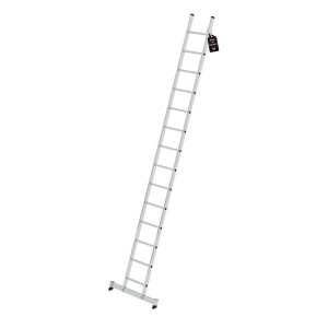 PROREGAL Anlegeleiter mit 14 Sprossen und Traverse für sicheren Stand.