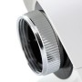Detailaufnahme: Comet WiFi Heizkörperthermostat mit Chrom-Anschlussring.