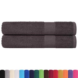 Zwei gefaltete anthrazitfarbene Saunatücher aus 100% Baumwolle, 80x200 cm. Weiche Frottee-Handtücher für Sauna & Bad.