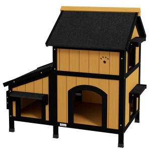 Gelbes PawHut Outdoor-Katzenhaus aus Tannenholz mit zwei Etagen und schwarzem Dach.