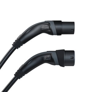 Go-e Ladekabel Typ 2, 22 kW, 5 m, schwarz für Elektroautos und Ladestationen.
