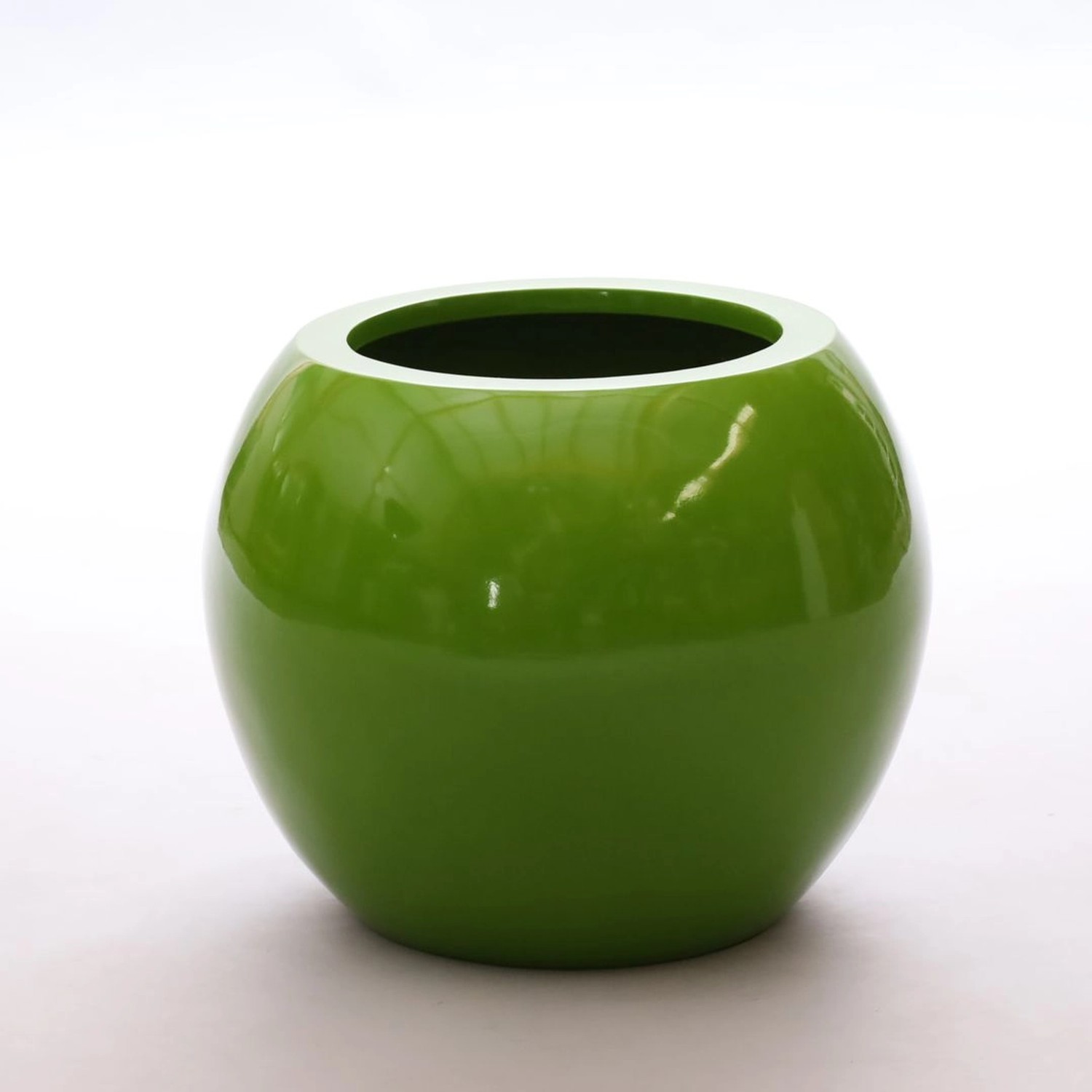Elegant Einrichten Pflanzkübel Fiberglas Ball D40xH32cm Hochglanz-Avocado-G günstig online kaufen