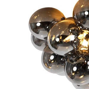 Moderne QAZQA Deckenleuchte Uvas mit 6 Rauchglas-Lampen in Schwarz.