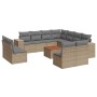 Beige 12-tlg. Garten-Sofagarnitur aus Poly Rattan mit hellgrauen Kissen und Akazienholztisch.