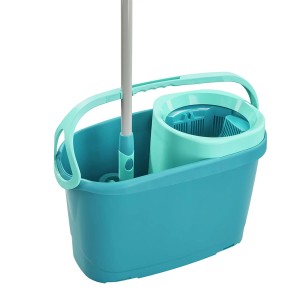 Leifheit Clean-Set Twist M Ergo: Bodenwischer mit Eimer und Schleudersieb in Türkis.