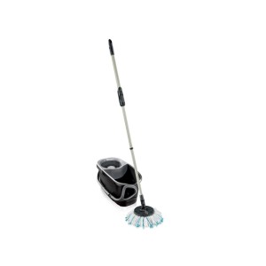 Leifheit CLEAN TWIST Disc Mop Ergo Black Reinigungsset mit schwarzem Eimer und Wischmopp mit Teleskopstiel.