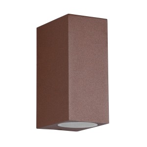 Eckige Trio Außenwandleuchte Roya in Rostfarbig für Fassadenbeleuchtung.