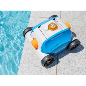 Steinbach Poolrunner Battery + Poolroboter in Blau/Weiß am Poolrand.