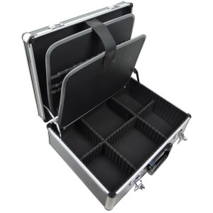 Offener Famex Werkzeugkoffer Professional 440-23 mit Fächern und Werkzeugpaletten.