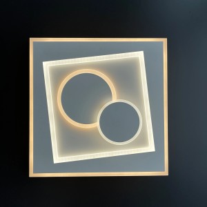 Weiße LED-Deckenleuchte Ratio von Fischer & Honsel, 43x43 cm, mit geometrischem Design.