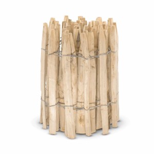 Stiltreu Staketenzaun aus Kastanie, 500x50 cm, Lattenabstand 4-6 cm, gerollt.
