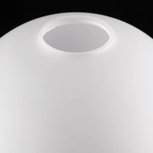 Weißer Orion Lightstyle Lampenschirm E14 aus Glas, Ø 11 cm.