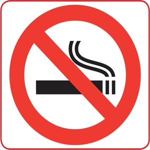Conacord Aufkleber "Nicht Rauchen" für Fenster, 85x80 mm, rot durchgestrichen.