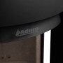 Detailaufnahme: Aduro 22 Kaminofen, Stahl schwarz, mit Aduro-Logo. Fokus auf Design und Marke.