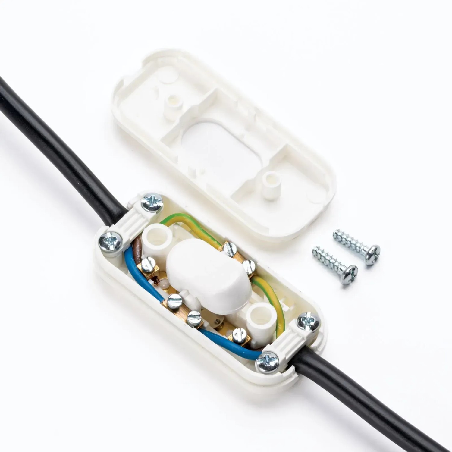 Weißer Orion Lightstyle Schnur-Zwischenschalter (3-polig) mit geöffnetem Gehäuse und Schrauben.