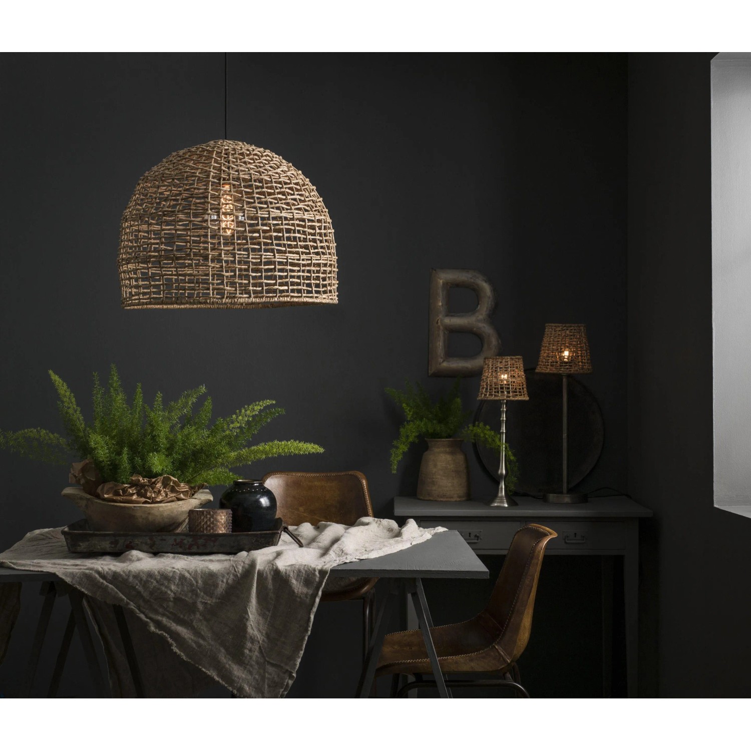 PR Home Cebu Pendelleuchte aus Naturmaterial, geflochtener Lampenschirm im skandinavischen Design.