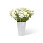 Weiße Ecopots Vase Pisa (14x20cm) mit Blumenstrauß. Dekorative Blumenvase für Innen und Außen.