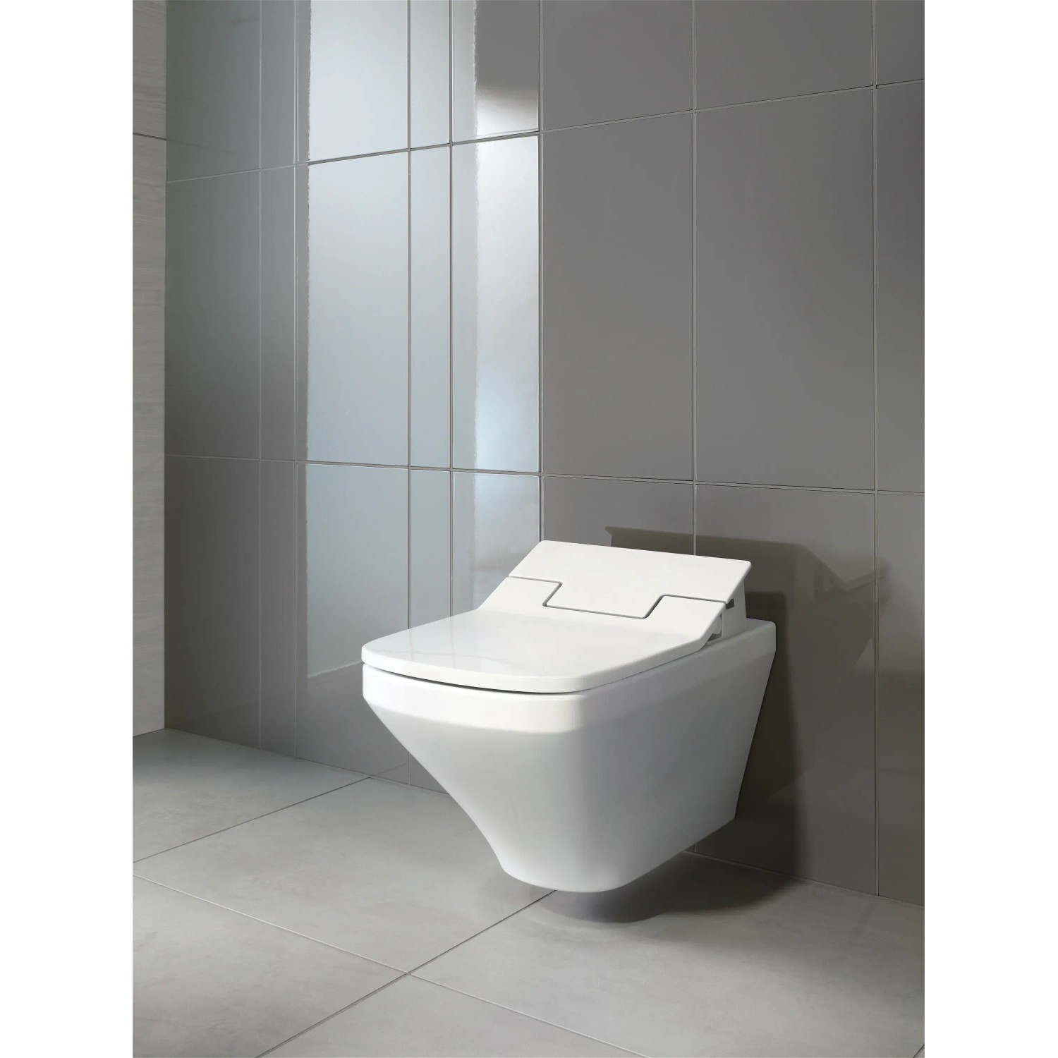Duravit SensoWash Slim WC-Set mit DuraStyle Wand-WC, spülrandlos und Tiefspüler.