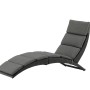 Schwarze ebuy24 Archie Sonnenliege aus Rattan für den Garten.