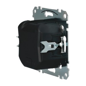 Merten Relais-Schalt-Einsatz MEG5161-0000 für Hausautomation, Detailansicht.