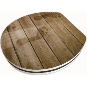 Sanitop-Wingenroth WC-Sitz mit Fußabdruck-Dekor auf Holzoptik, High-Gloss Oberfläche.