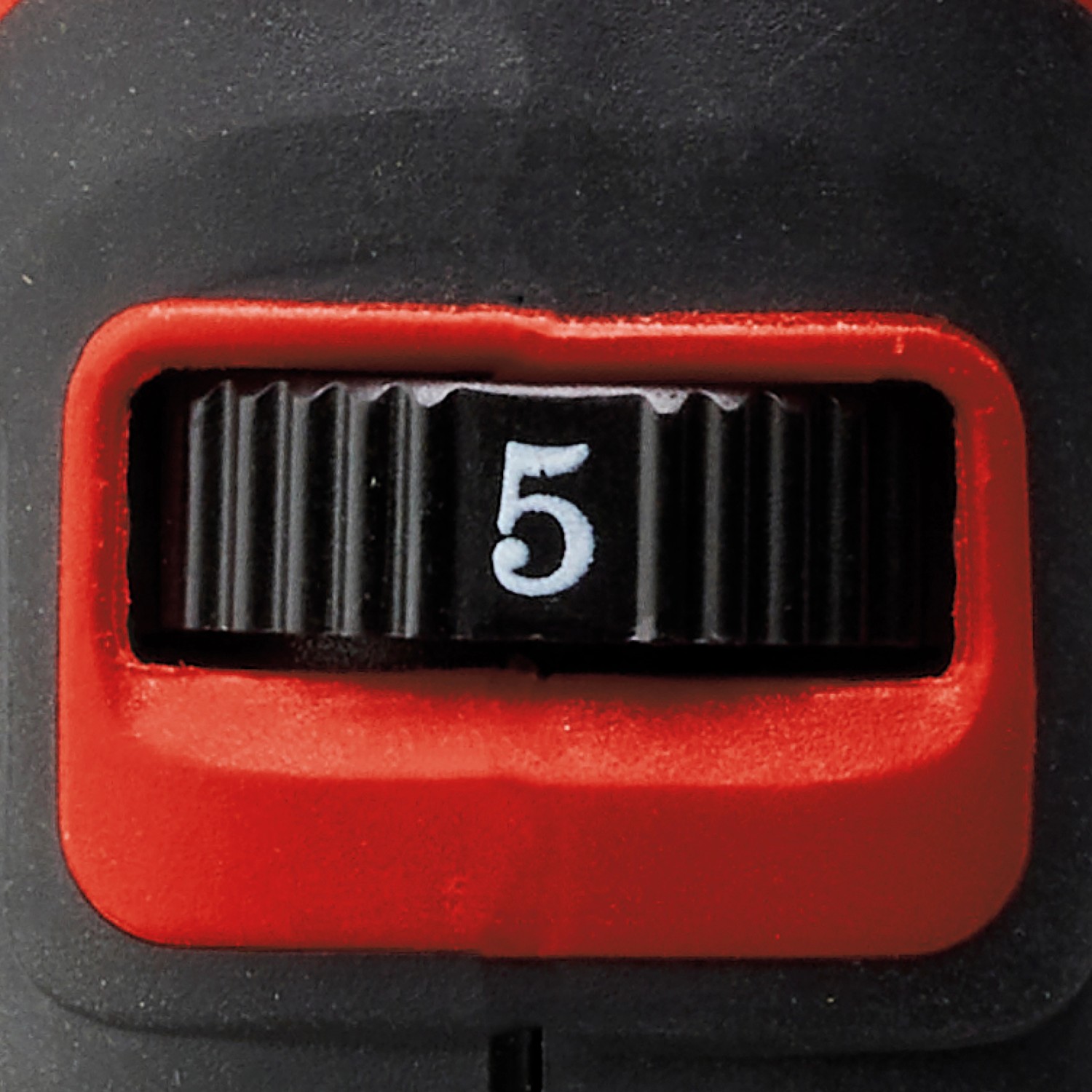 Detailaufnahme: Drehzahlregler der Einhell Akku-Bandfeile TE-BF 18 V Li-Solo auf Stufe 5.