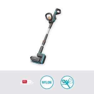 Gardena Akku-Multi-Reiniger AquaBrush Patio, Akku-Kehrmaschine für Holzterrassen und Steinböden.