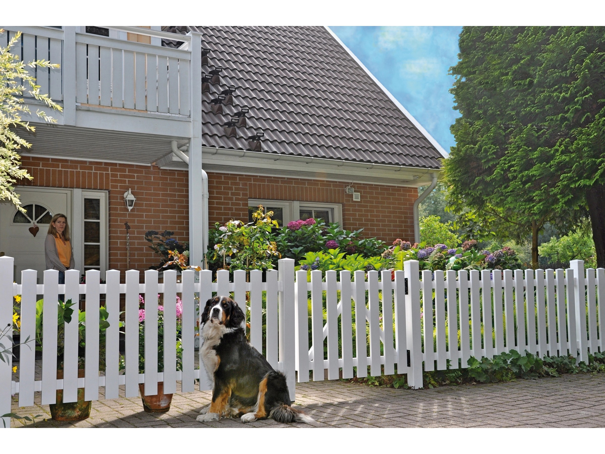 Gartenflagge „Life Is Better With A Dog“ – Doppelseitig, 31x45 Cm, Jute, Wetterfest