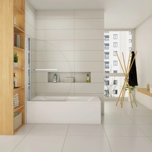 Gebogener, rahmenloser Badewanneaufsatz AICA 100x150cm mit Handtuchhalter in Badezimmer-Szene.