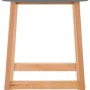 CLP Barhocker Hover in Grau mit Kunststoff-Sitzschale und hellem Holz-Vierfußgestell.